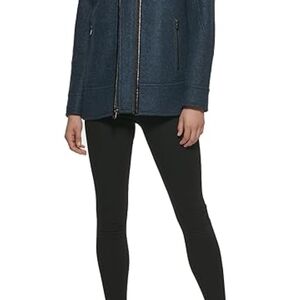 Elegant Navy Zip-Up Jacket